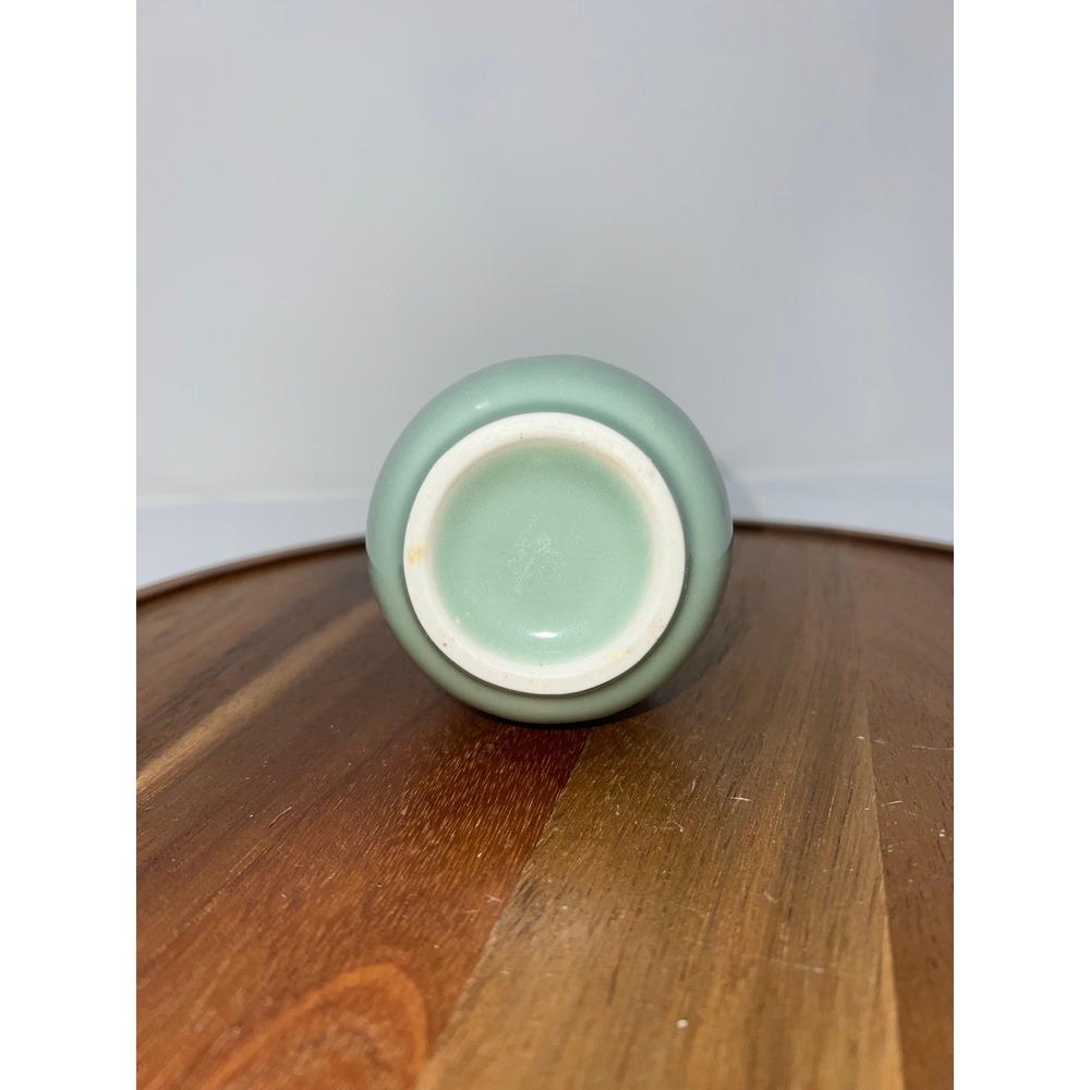 Celadon Bud Vase Embossed Floral Design Small Ceramic‎ Tabletop Decor - Picture 7 of 10